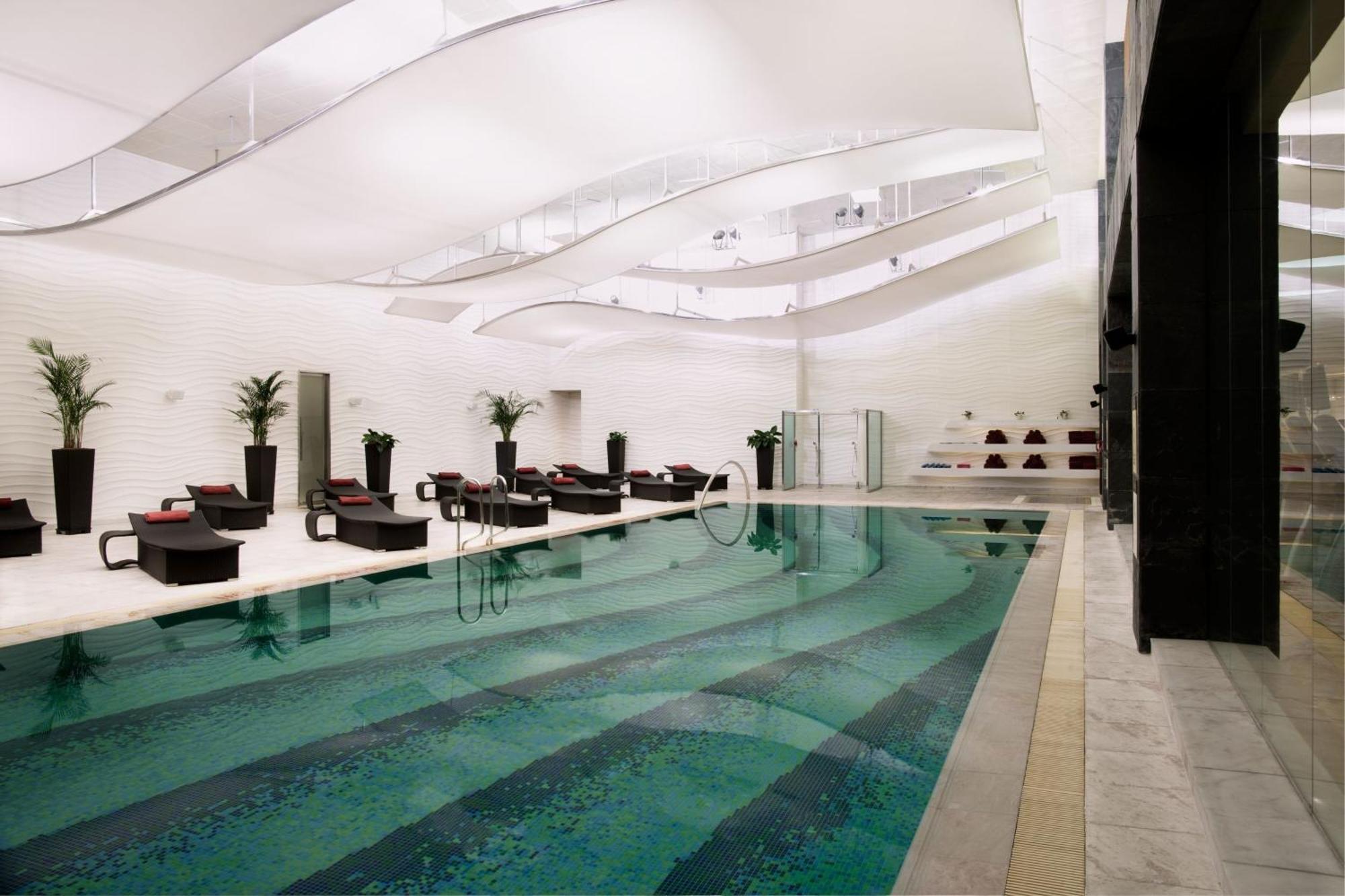 Hotel Sheraton Grand 5*